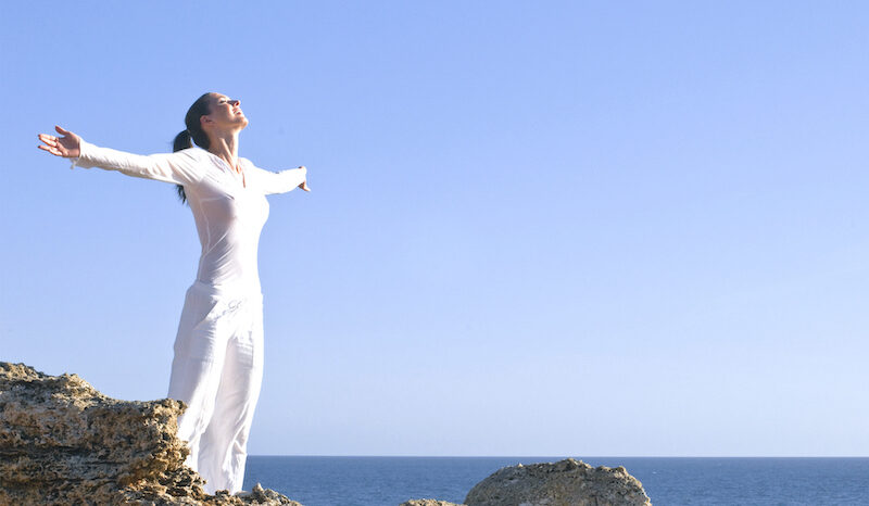 Yoga und Surfen bei Burnout